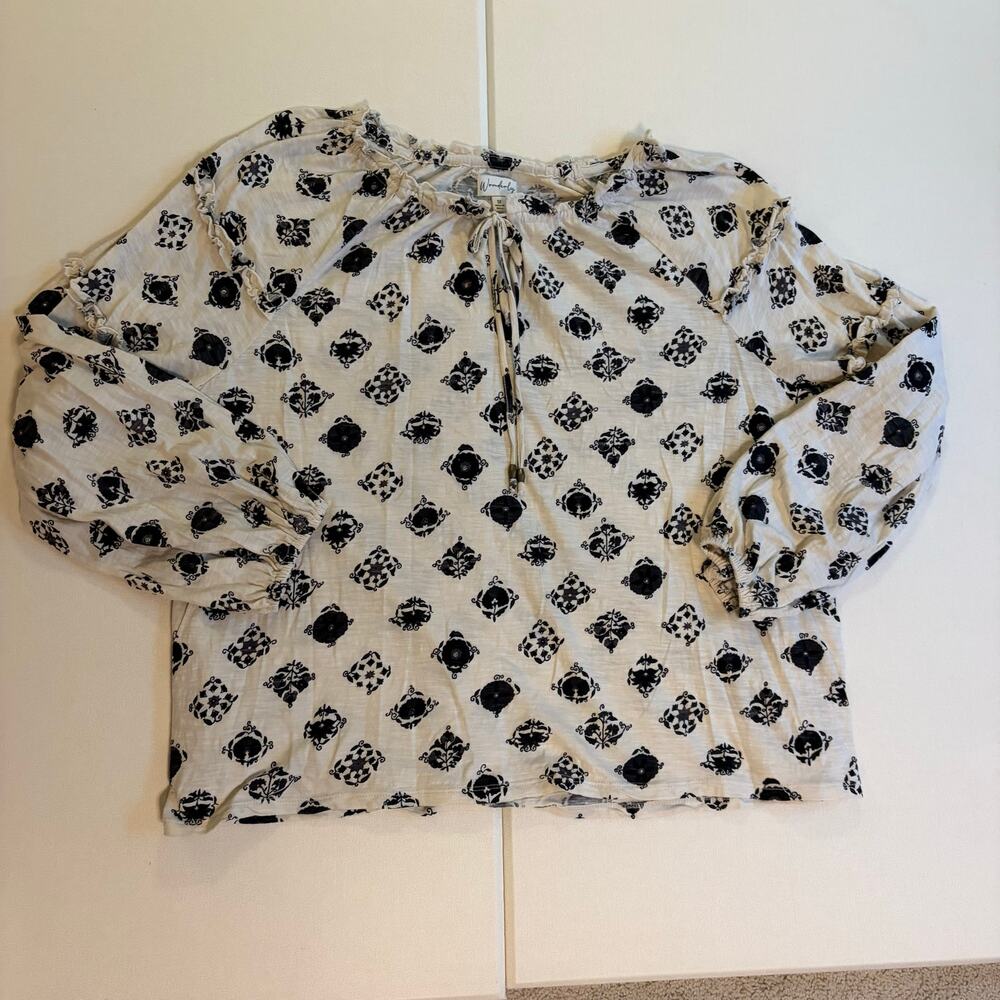 Wonderly 1X Boho Printed Peasant Top Ruffle Sleeves